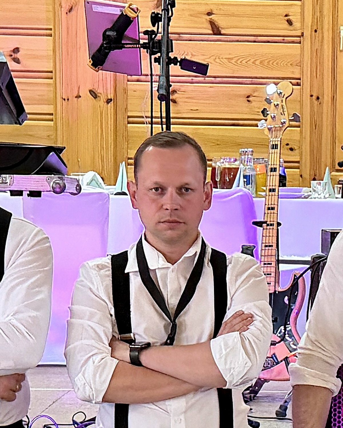 Mateusz — saksofon, wokal